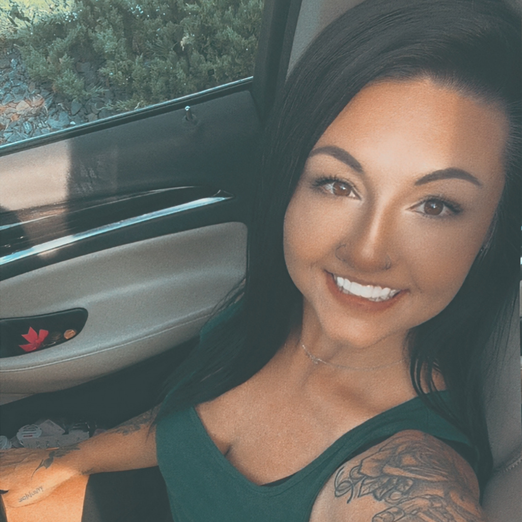 Britty13 Avatar